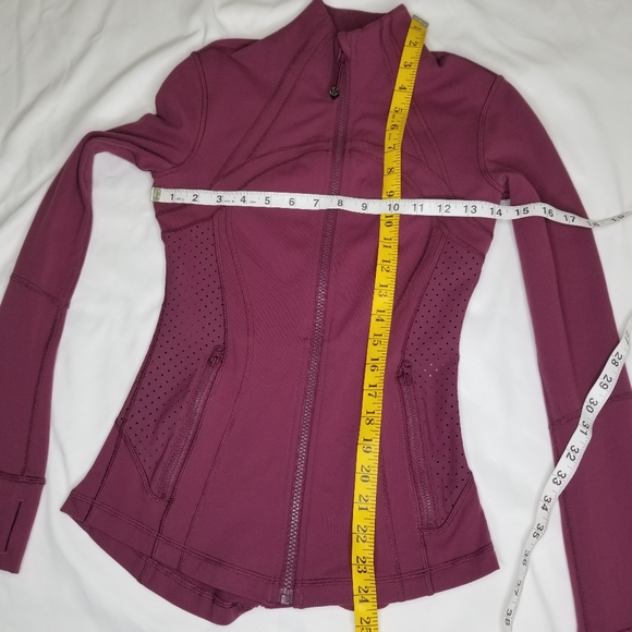 LULULEMON Define Jacket (Exhale) in Red Grape - Picture 6 of 10